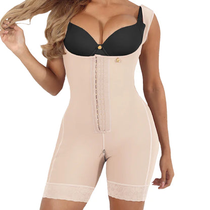 Mod. 3443 Faja tipo short senos libres con broche frontal y zipper perineal