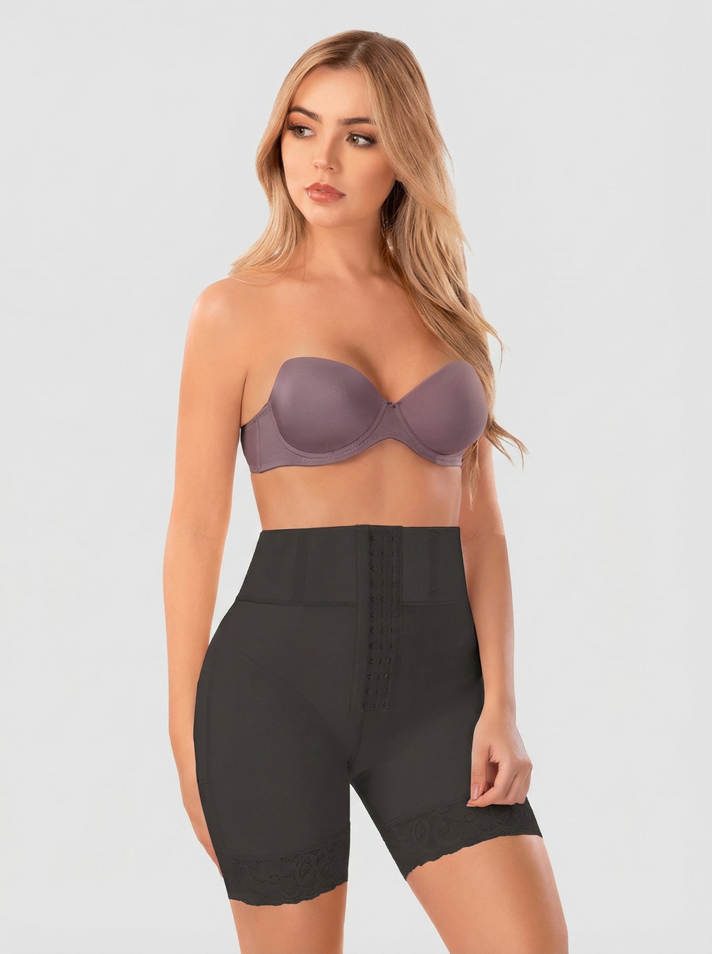 Mod. 3446 Faja tipo short cintura alta, elástico en cintura con varillas plásticas