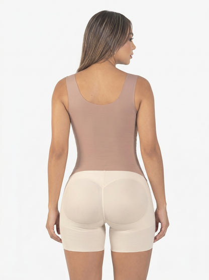 Mod 2181 Camiseta Copas Prehormadas con Tirante Ancho