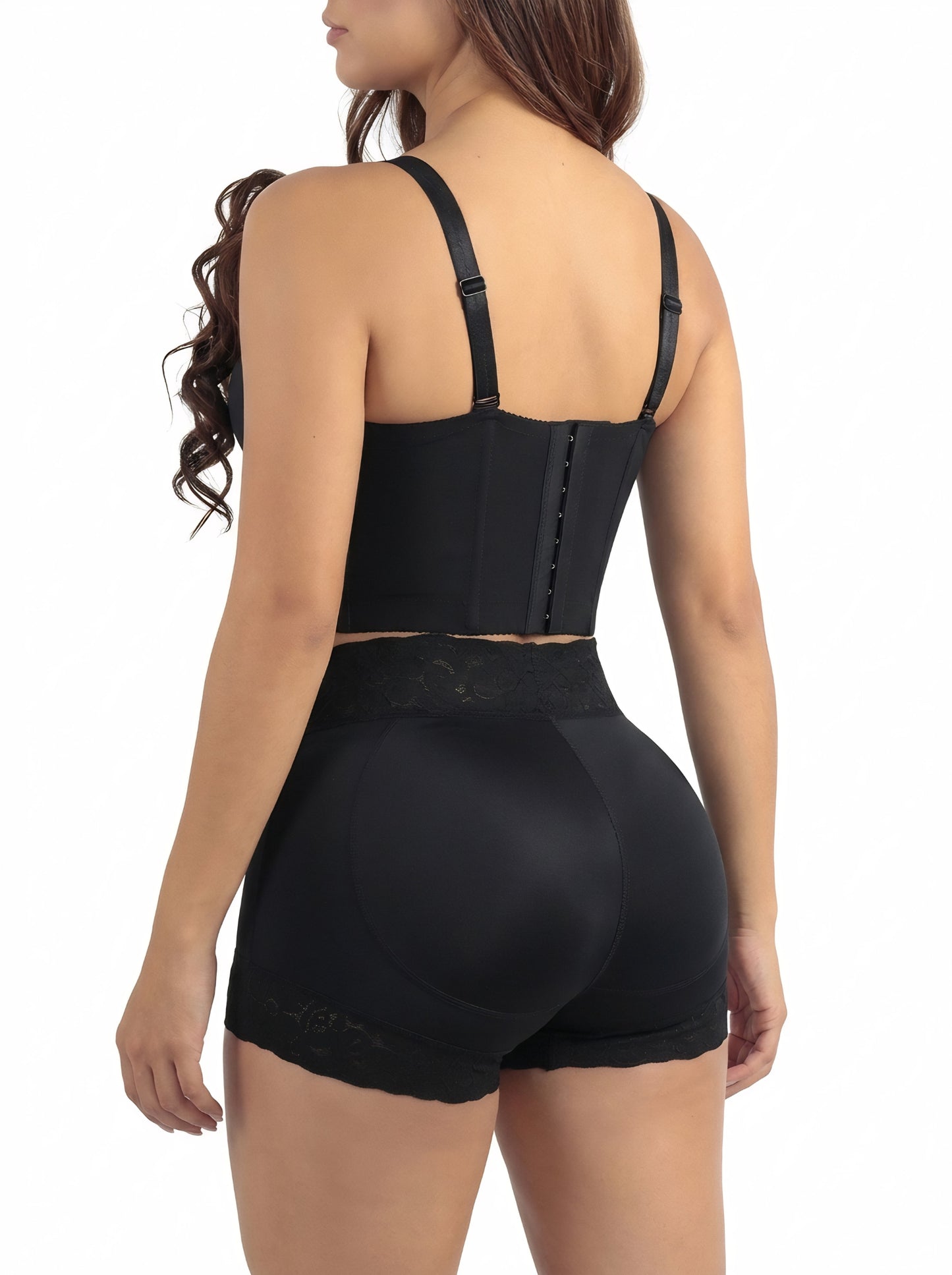Mod. 3445 Panty Cachetero con glúteo prehormado