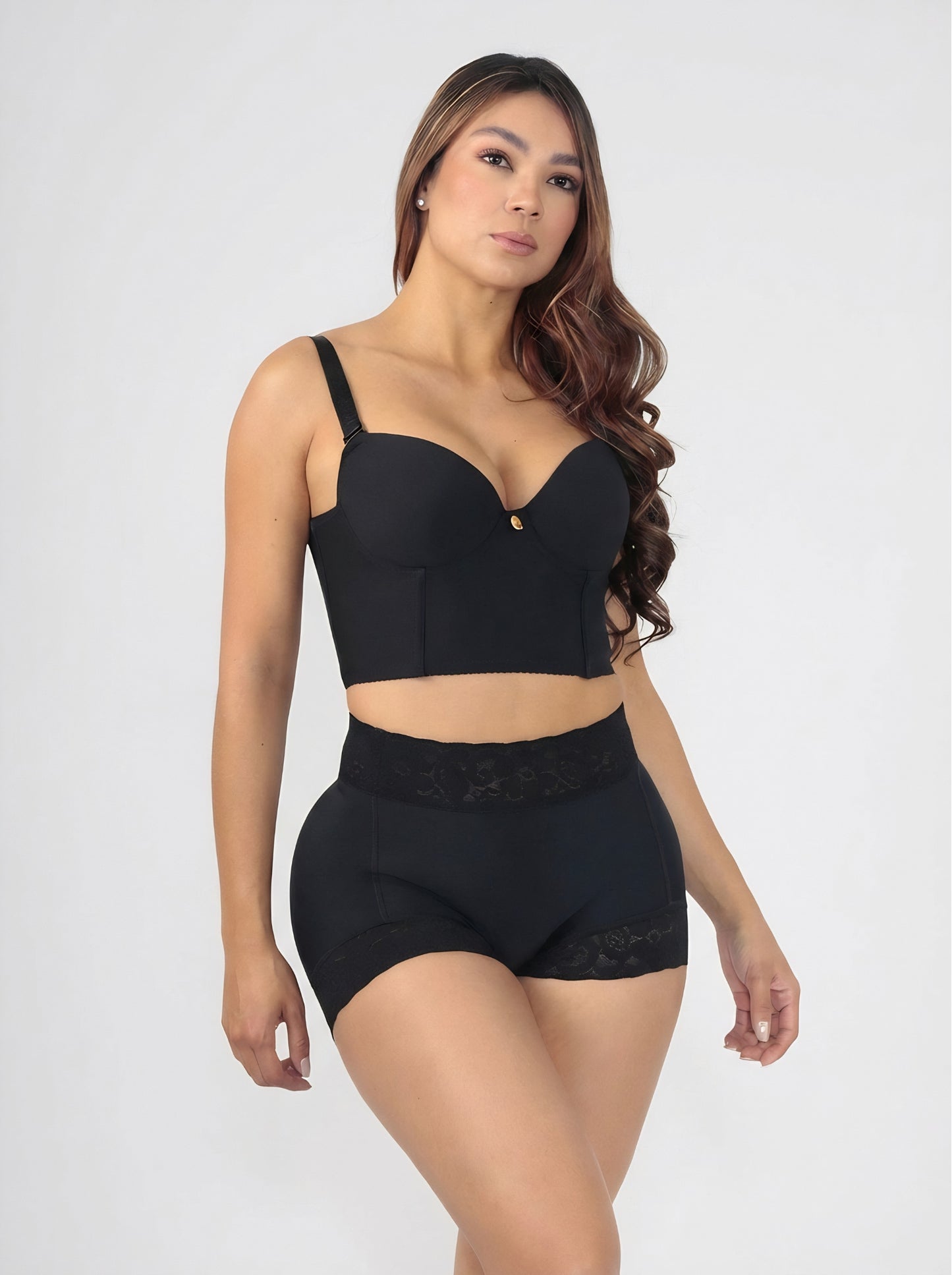 Mod. 3445 Panty Cachetero con glúteo prehormado